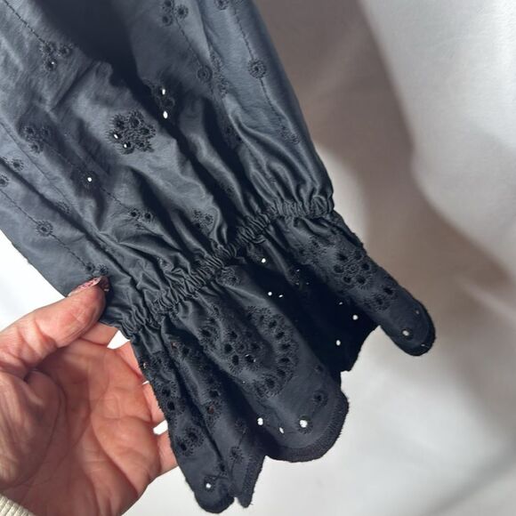 Free People Black Bella Eyelet Top. Size Medium. NWT - Picture 6 of 13